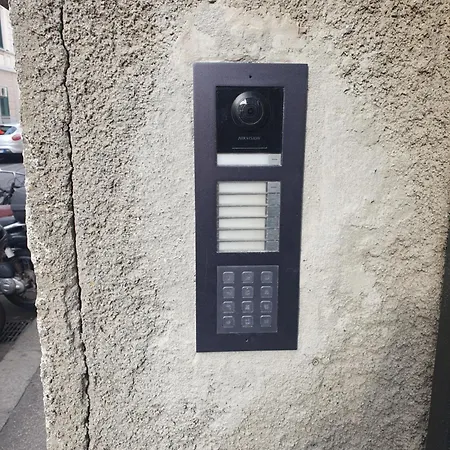 Casa N 1 Con Parcheggio Privato E Colonnina Ricarica *