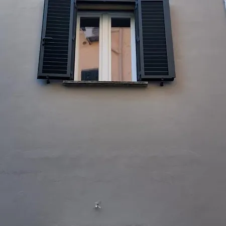 Casa N 1 Con Parcheggio Privato E Colonnina Ricarica Apartment Livorno